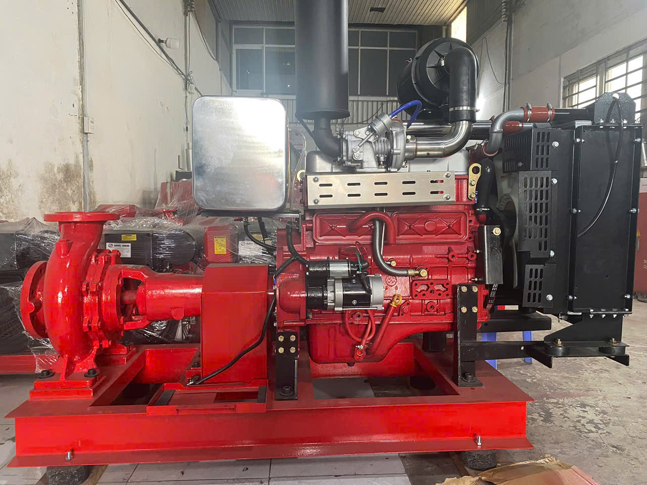 Máy bơm Diesel 125hp